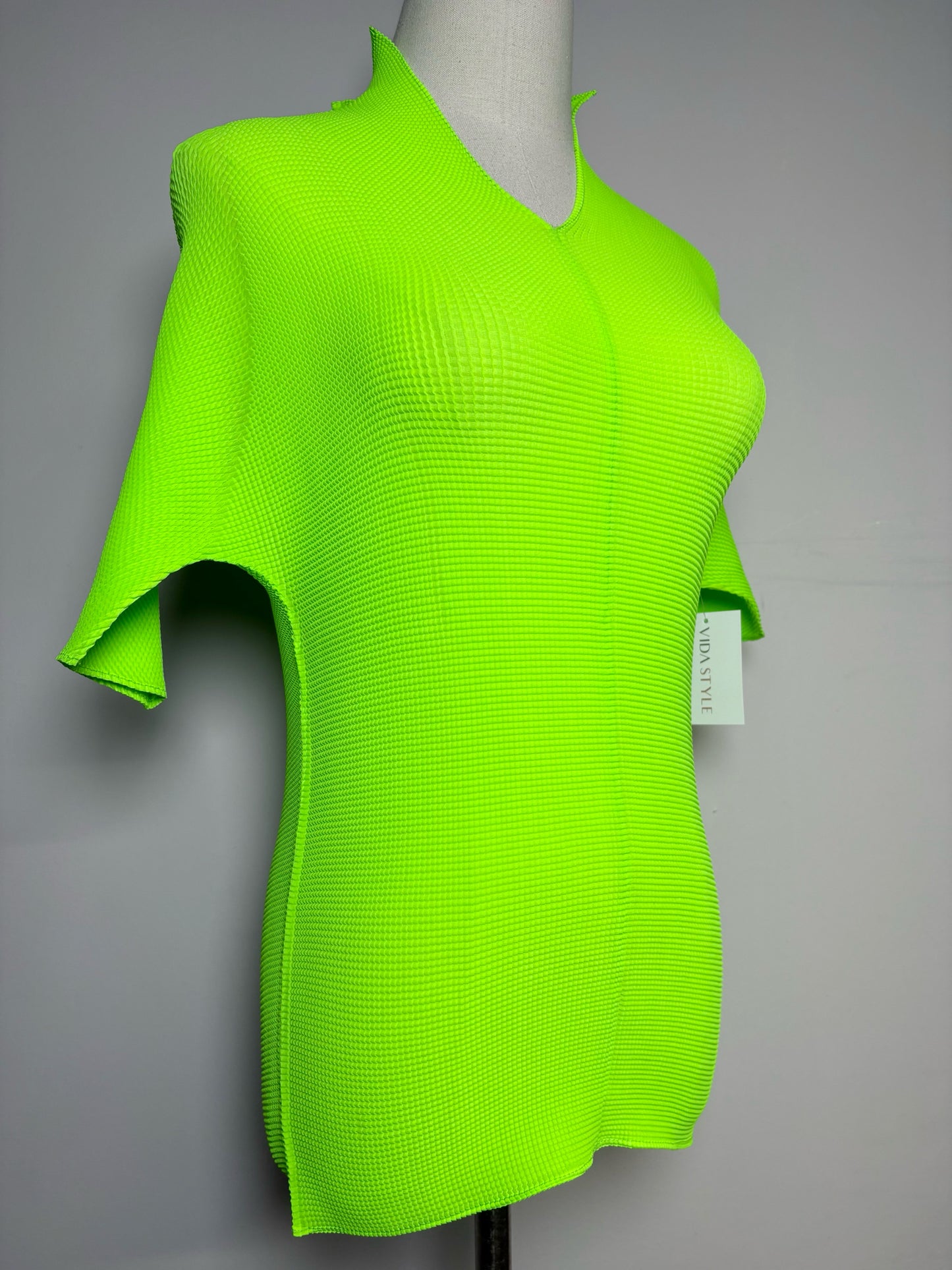 Women Size 3 Issey Miyake Issey Miyake Pleats Neon Green Top