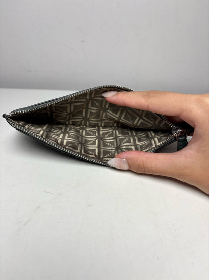 Women's Lodis Hunter Green Calfskin Leather Vintage NWT Pre-Owned Wallet with Box