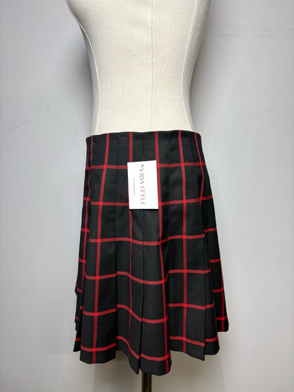 Women's Size 6 Alice + Olivia Black & Red Plaid Pleated Pre-Owned Mini Skirt