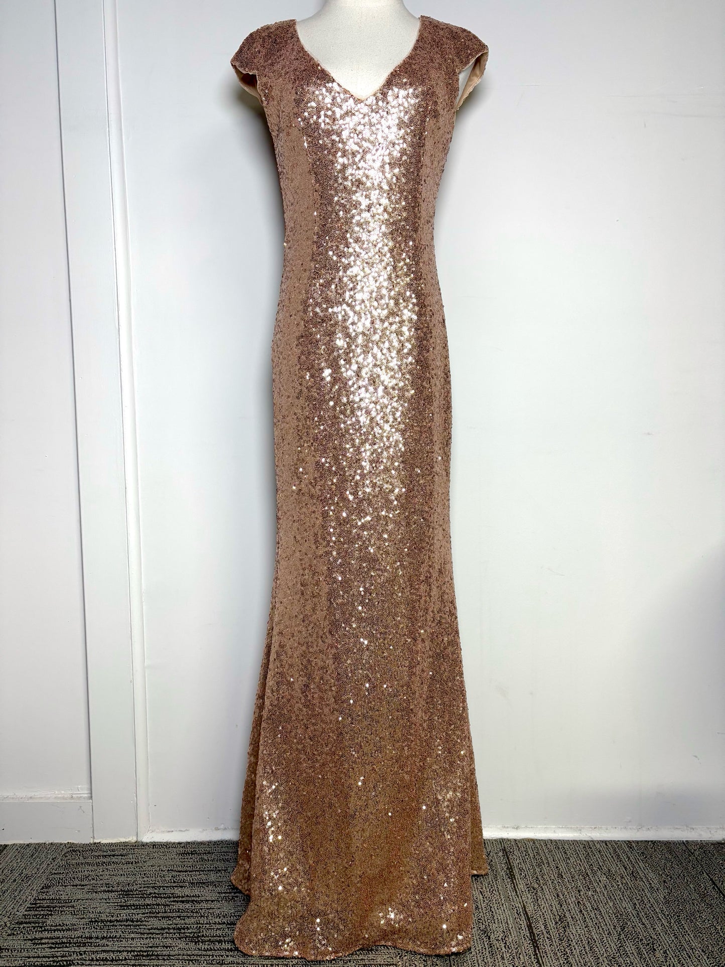 Women Size 6 Theia Rose gold Sequins Gown