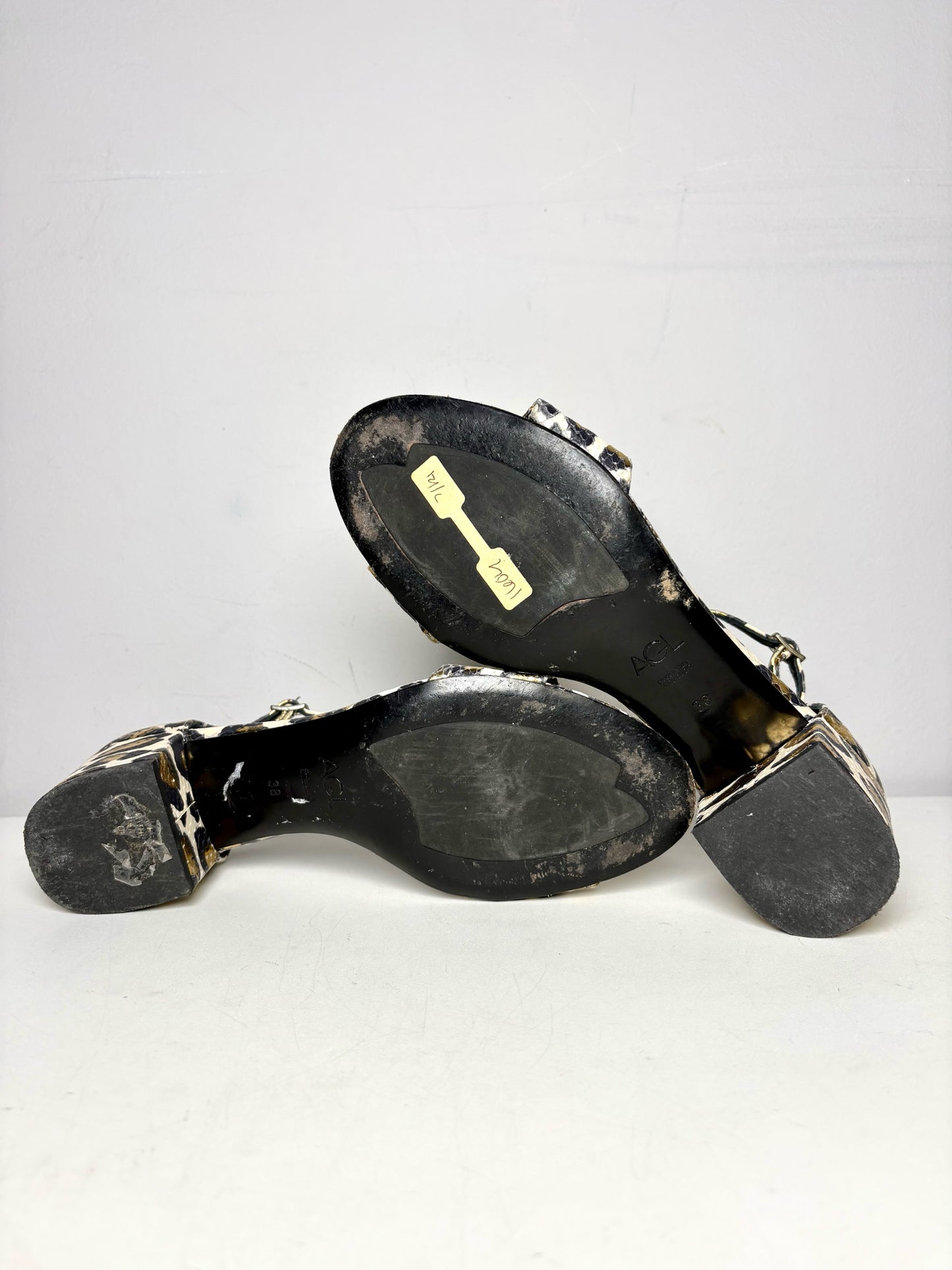W Shoe Size 38 AGL Leopard Spots Metallic Sandal