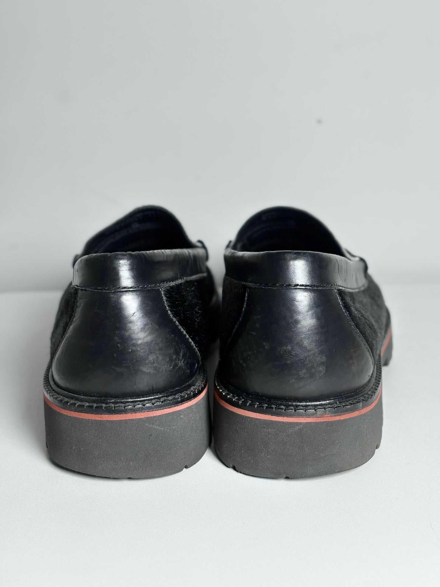 G.H Bass & Co Black, White, Red Leather Pre-Owned Men's Size 11 Men's Loafers