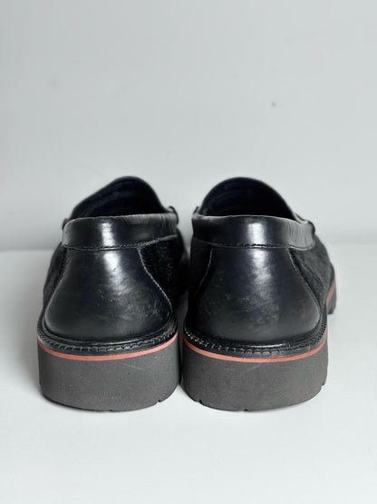 G.H Bass & Co Black, White, Red Leather Pre-Owned Men's Size 11 Men's Loafers