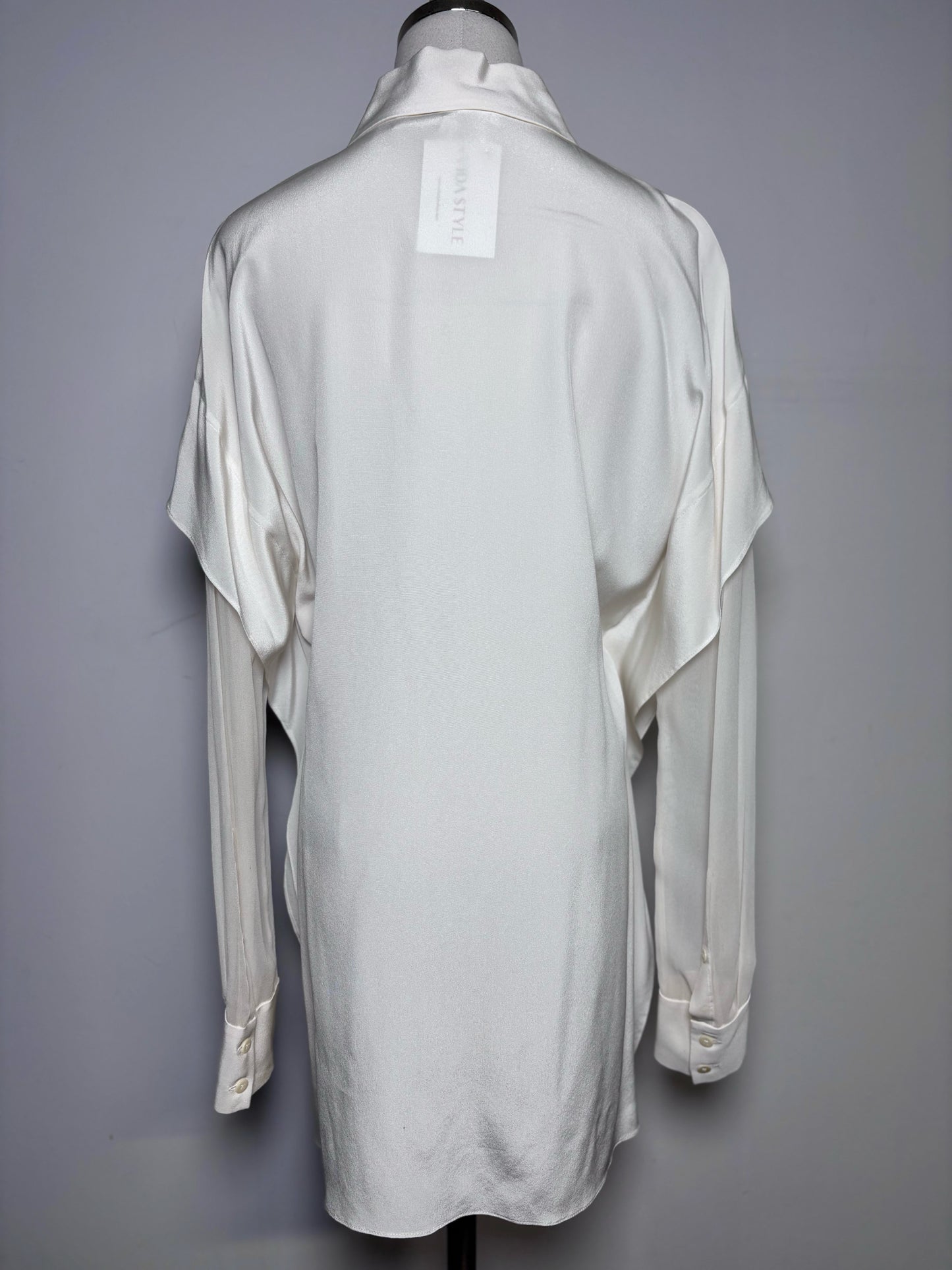 Women Size S Diane Von Furstenberg Ivory Solid 100% Silk Pre-owned Blouse