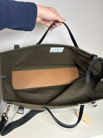 Women's Forestbound ESCAPE Olive Green Canvas Leather Trim NWT Pre-Owned Weekender Tote Bag