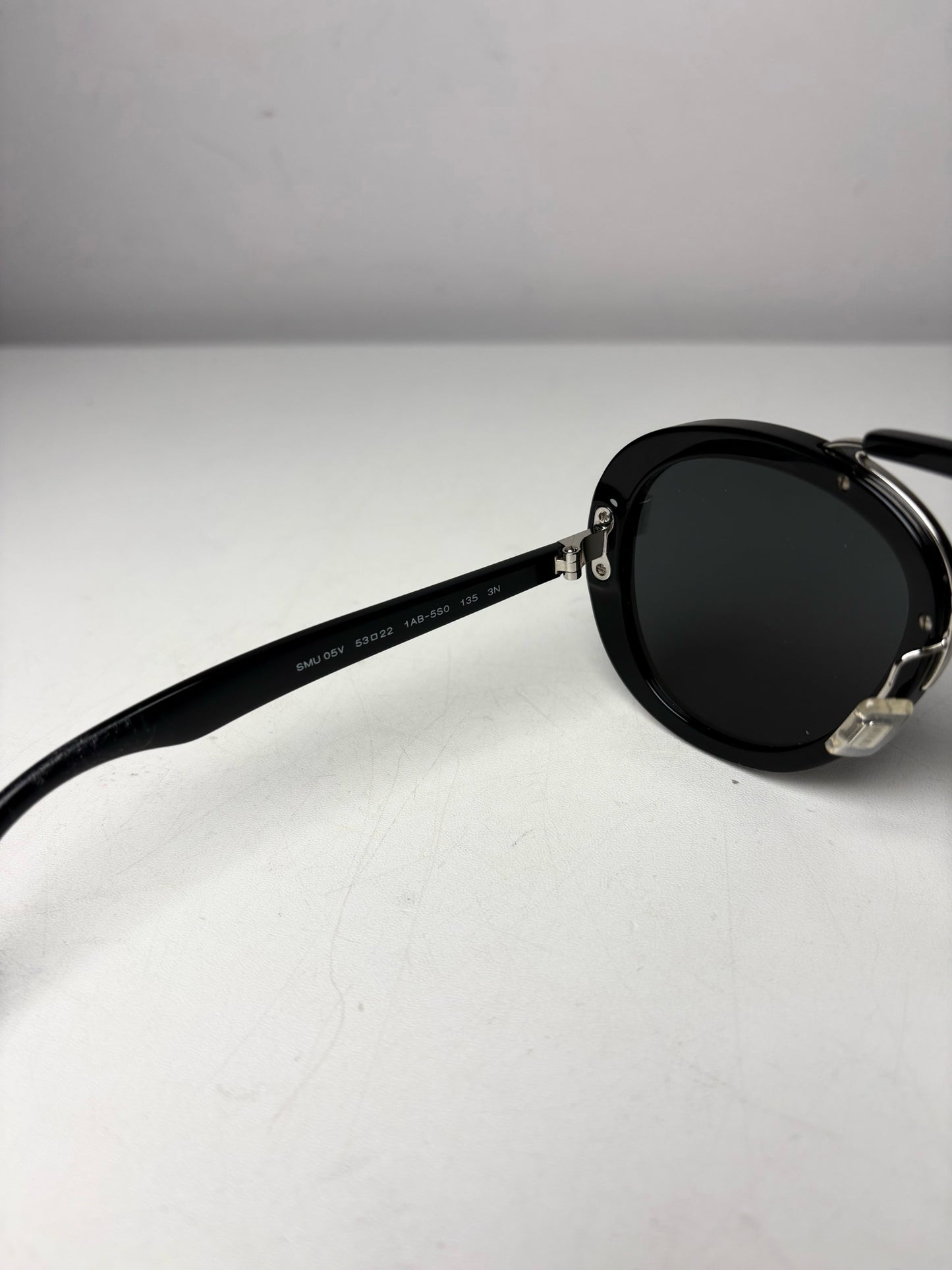 Miu Miu Women's Pre-owned Black Acetate Sunglasses