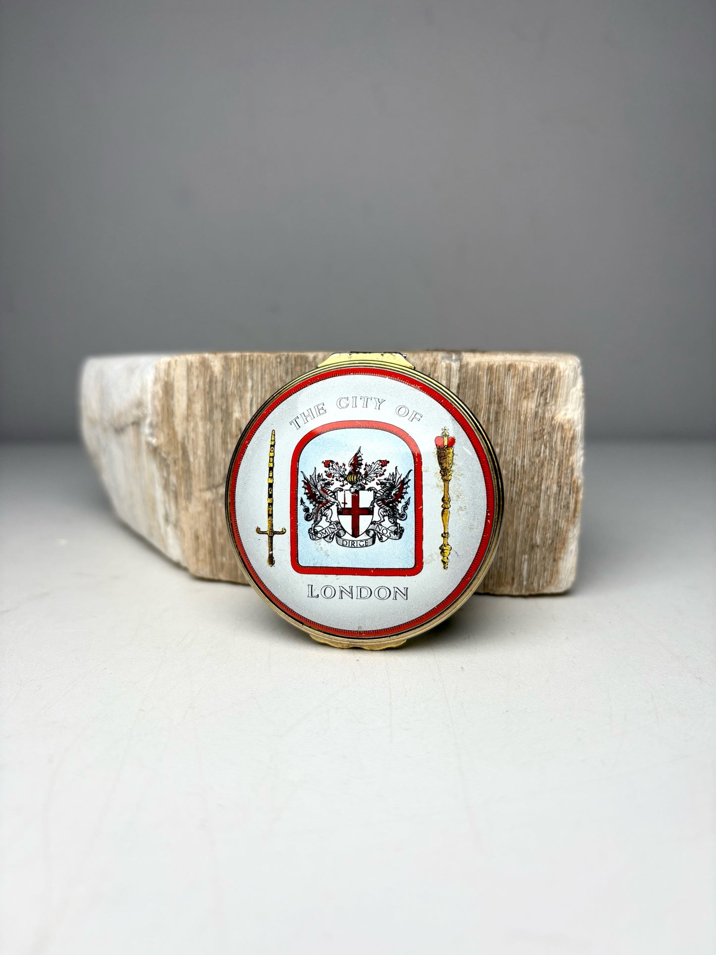 Halcyon Days The City of London White Enamel Pre-Owned Pillbox