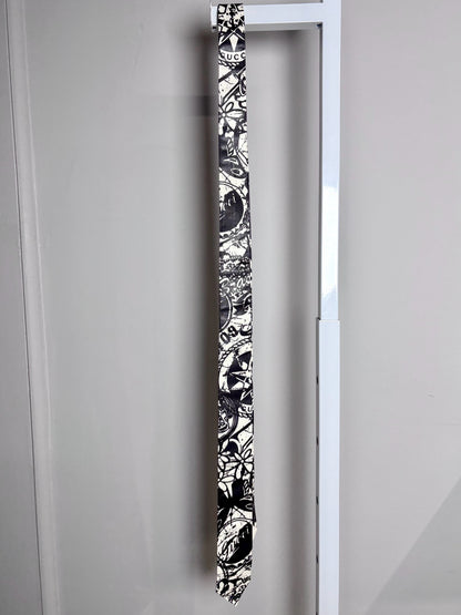 Gucci Off-white, Black Leather Geometric Print Men's Tie