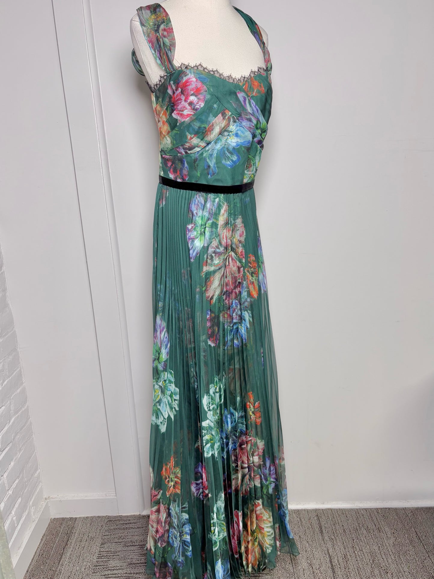 Women Size 10 Marchesa Notte Hunter Green Floral Gown