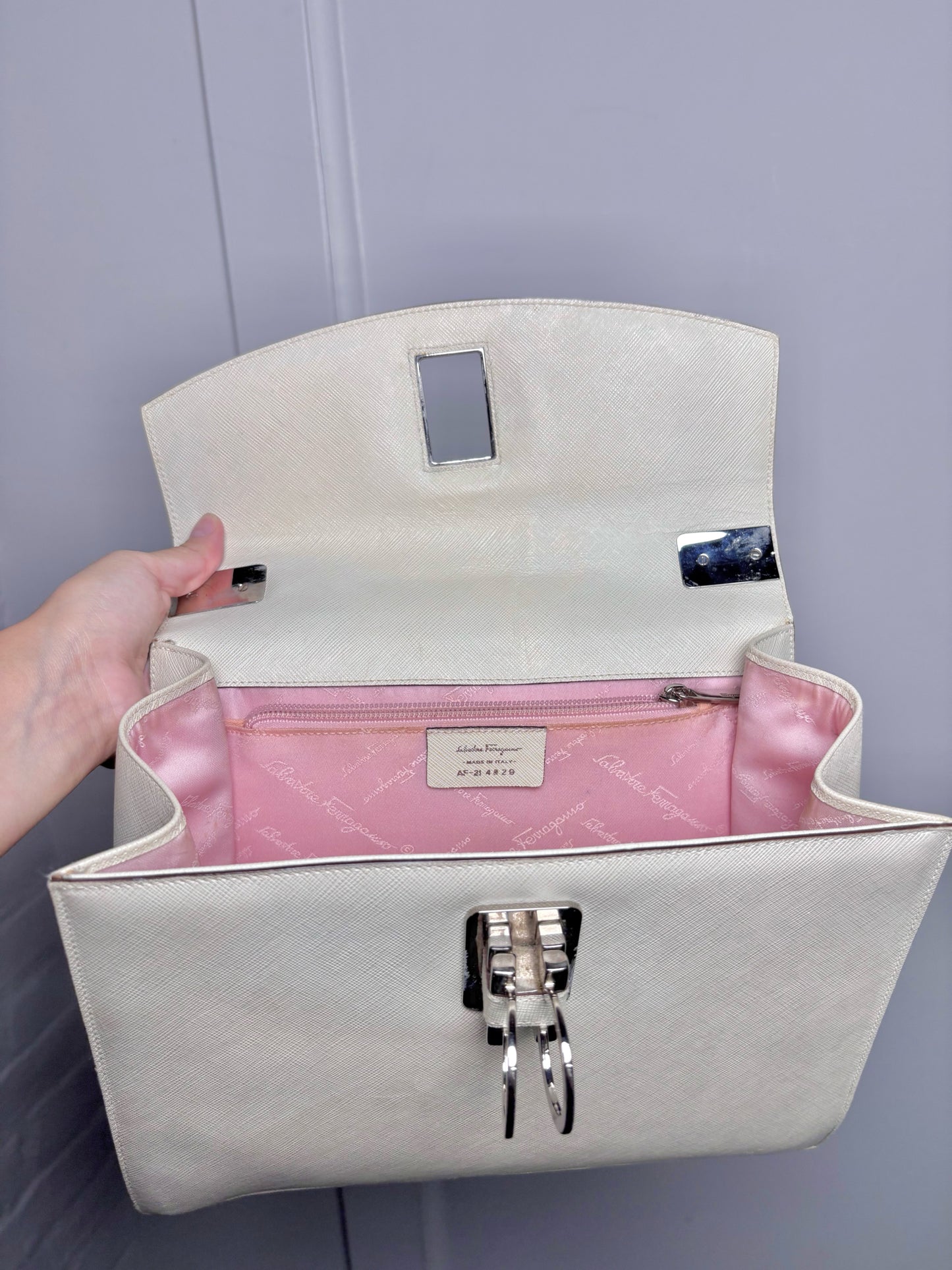 Salvatore Ferragamo Solid Bone Saffiano Gancini Purse