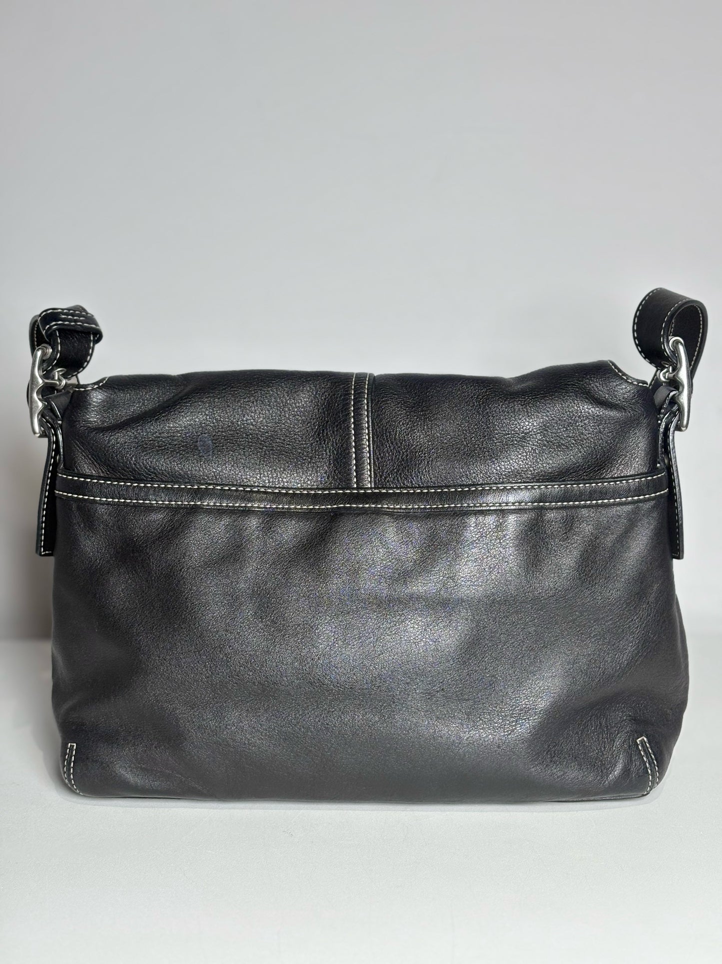 Women's Coach #9570 Hampton Legacy Black Flap Leather Pre-owned