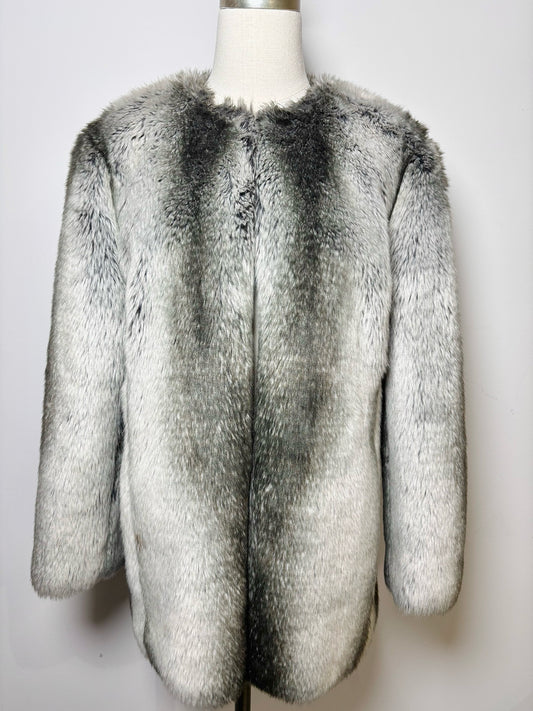 Women Size 10 St. John Black, Gray, White Coat