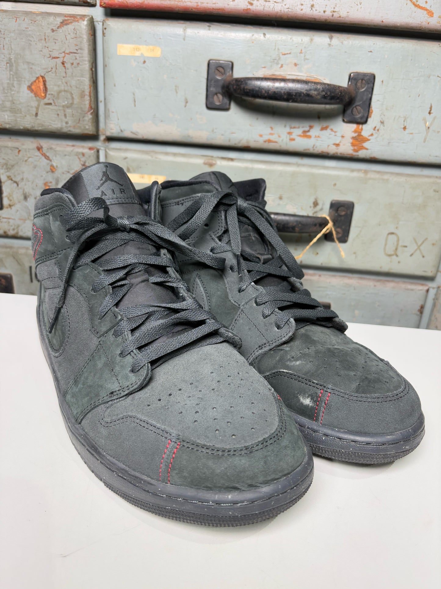 Nike Black Suede Solid 12 Men's Air Jordan SE Craft Shoes