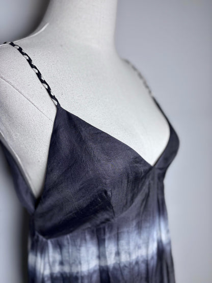 Women Size 2 Diane Von Furstenberg Black/White Tie-dyed 100% Silk Dress
