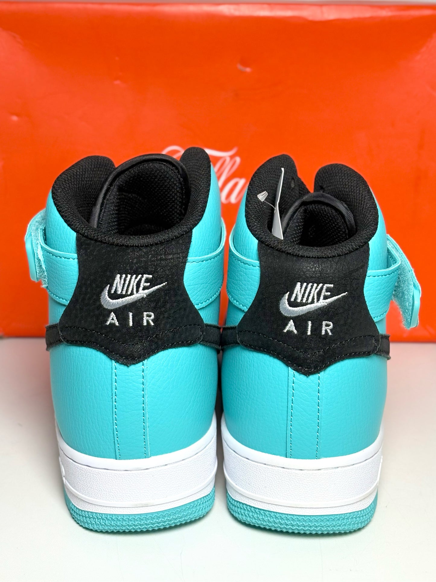 W Shoe Size 12 Nike x Tiffany & Co. Tiffany Blue, Black Leather High Top Sneaker