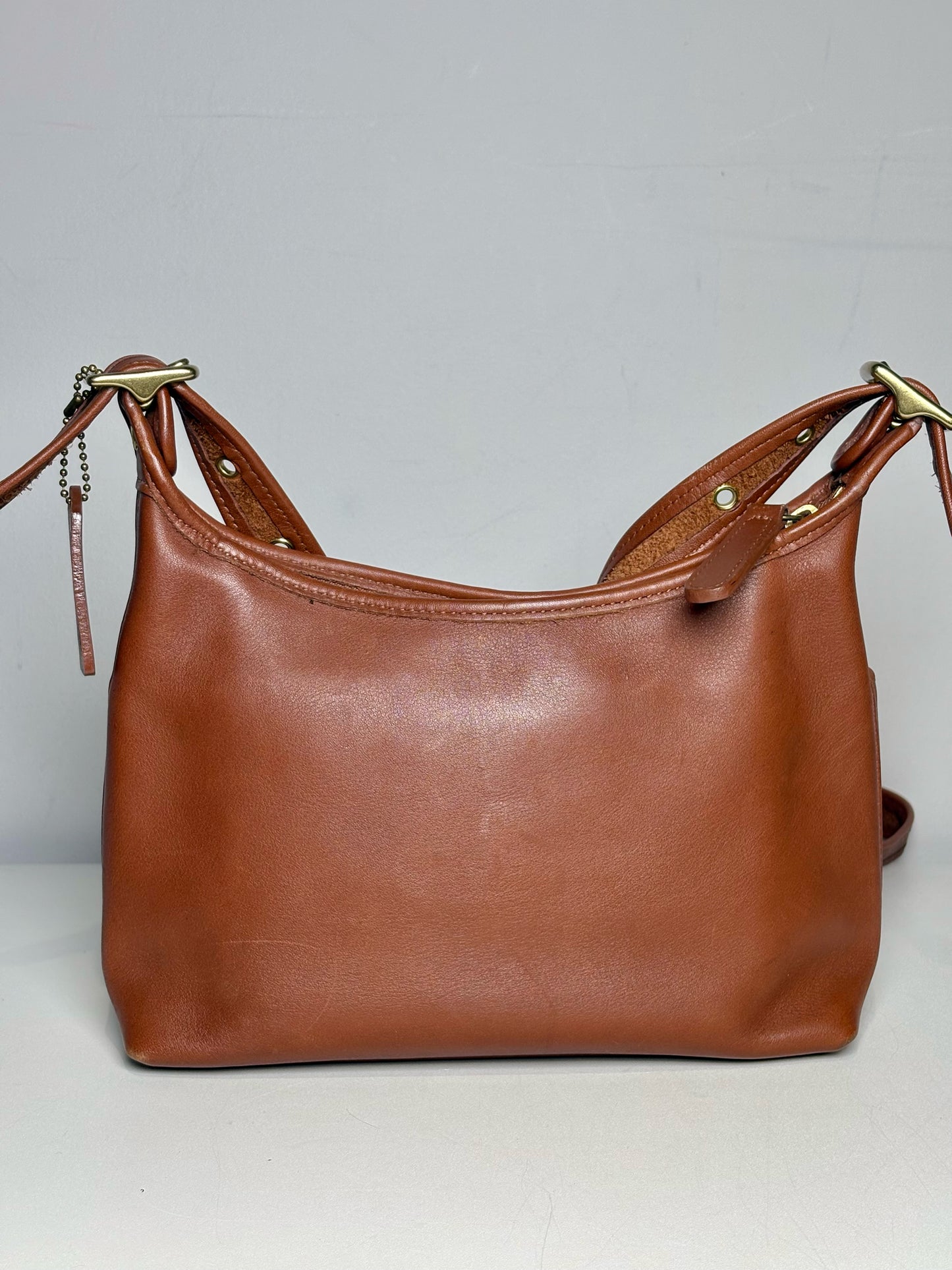 Coach Solid Vintage Leather Pre-owned Caramel Brown Genuine Leather Small Purse