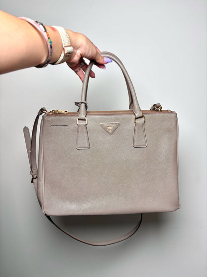 Prada Solid Saffiano Leather Pre-owned Taupe Galleria Tote