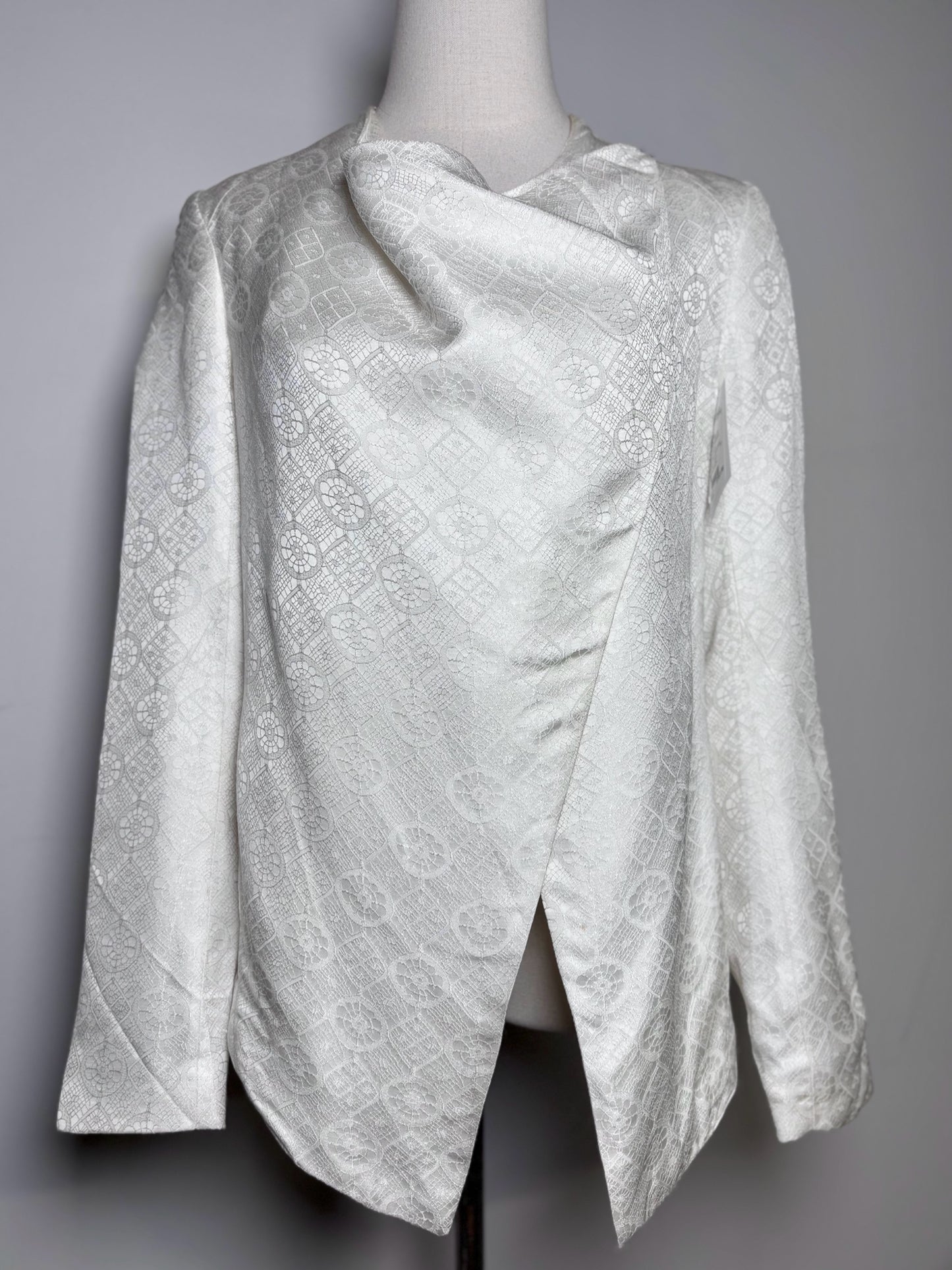 Women Size 6 Helmut Lang Off White Jacquard Asymmetric Hem Jacket