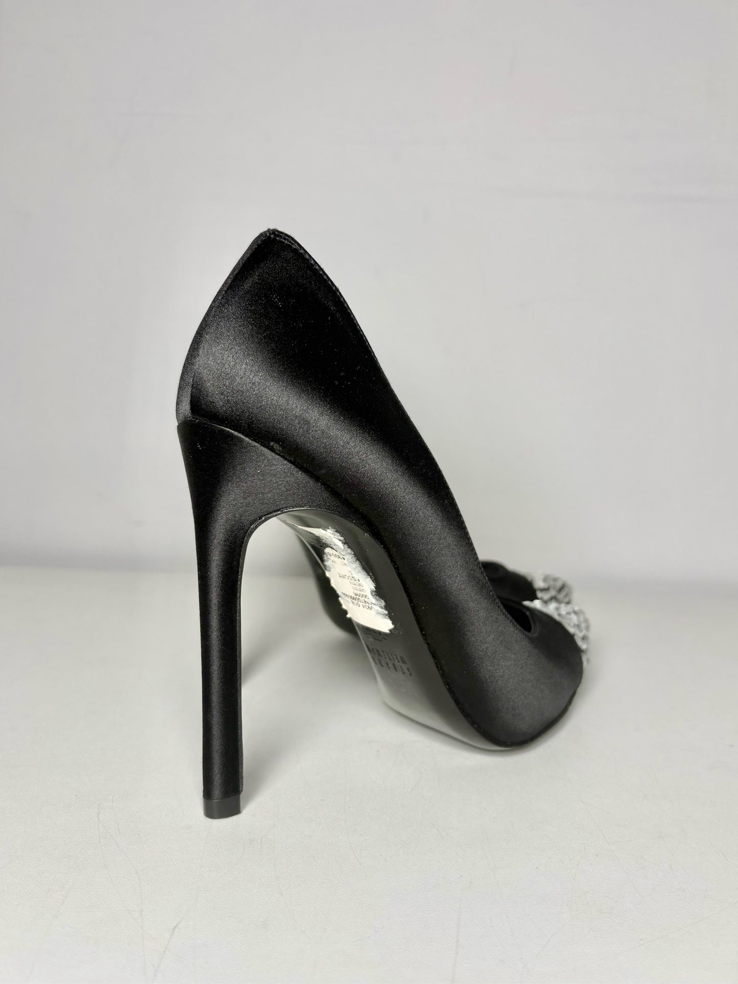 W Shoe Size 8.5 Stuart Weitzman Black Satin Pre-owned Heels