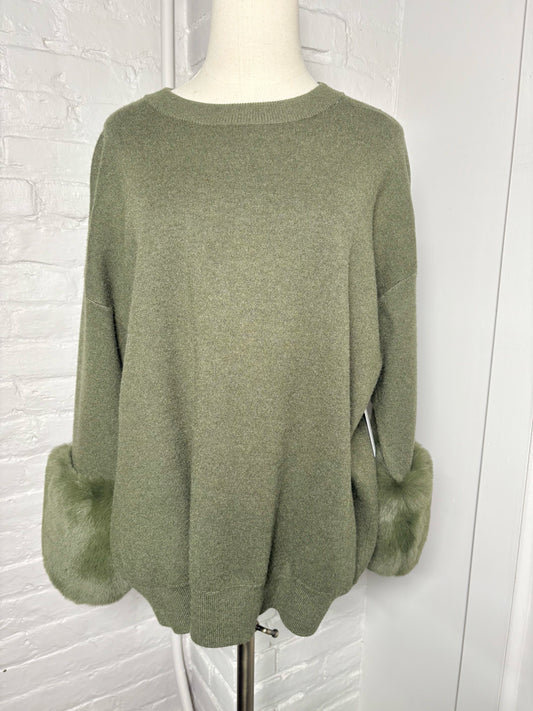 Women Size M Saks Fifth Avenue Forest Green Solid Sweater