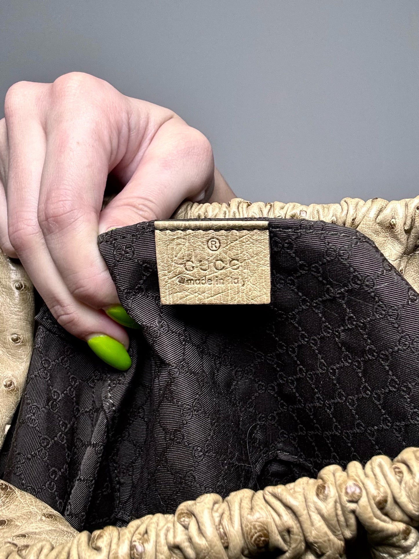 Gucci Solid Vintage Leather Pre-owned Taupe Ostrich Purse