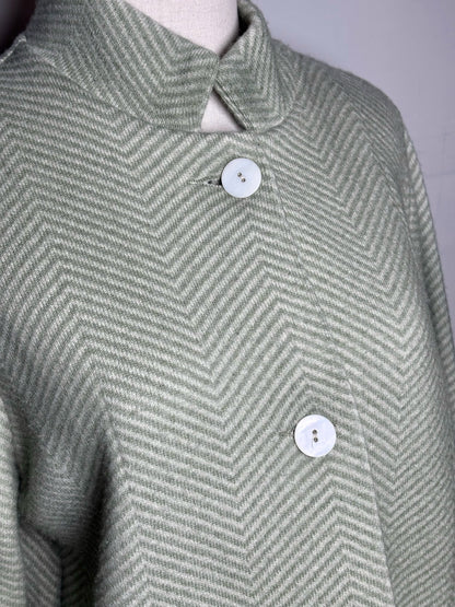 Women Size 42 ( 6 US) Adesi Pistachio Green Chevron Cashmere Pre-owned Sweater