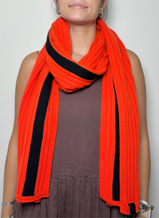 Moose Knuckles Canada Solid w/Sinkle Tab Strip Wool Merino Wool Orange, Black Scarf