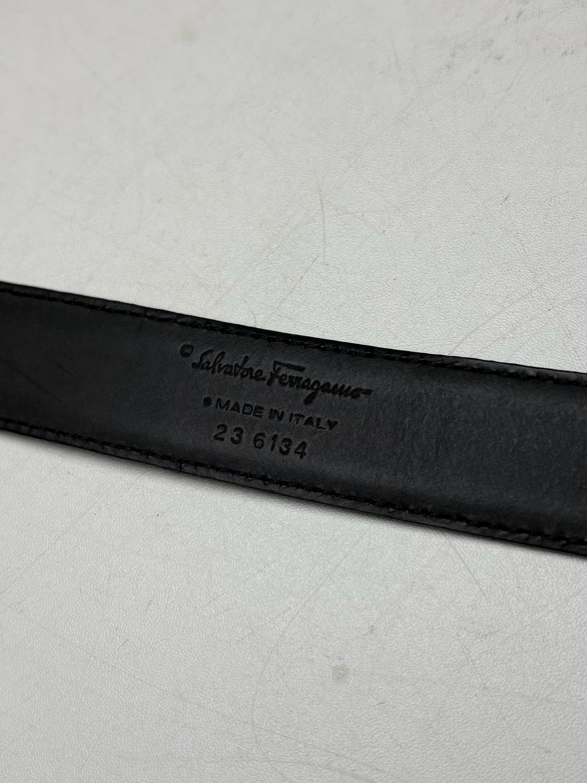 Women's Authentic Salvatore Ferragamo Gancini Black Leather Silver-Tone Buckle Pre-Owned Belt