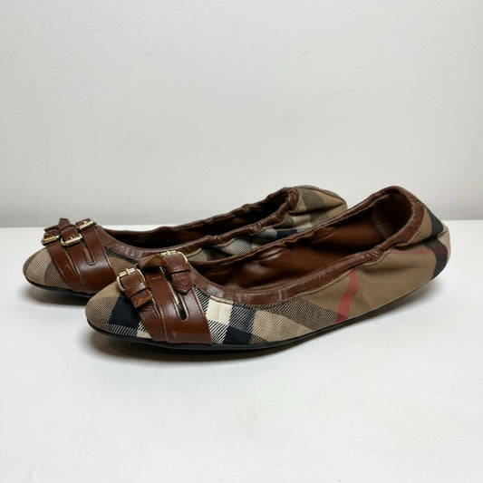 W Shoe Size 40 (10, US) Burberry multi brown Canvas, Leather Women's Flats