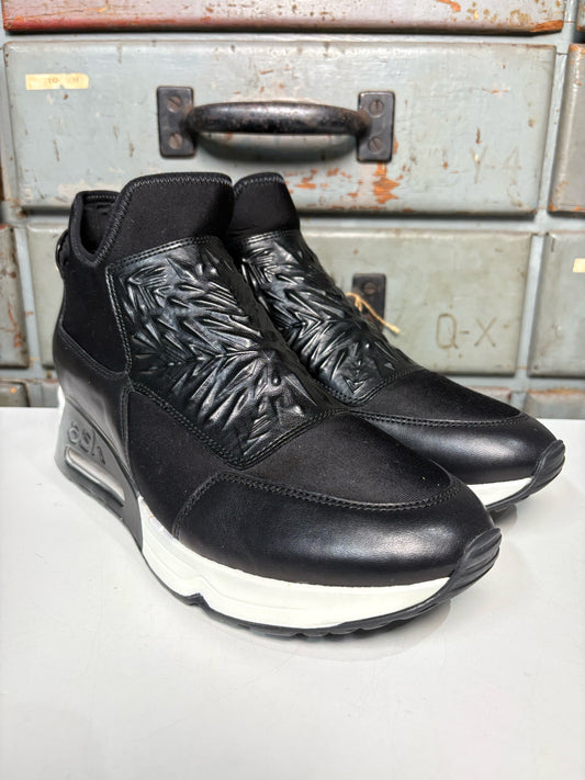 W Shoe Size 39 ASH Black Sneakers