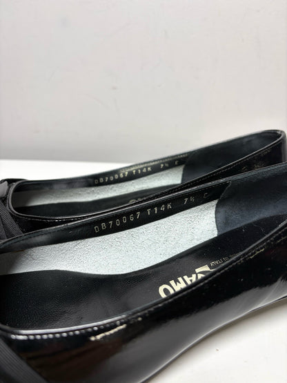 Women Shoe Size 7.5 Salvatore Ferragamo Black Patent Leather Calf Vintage Pre-Owned Crinoline Ballet Flats
