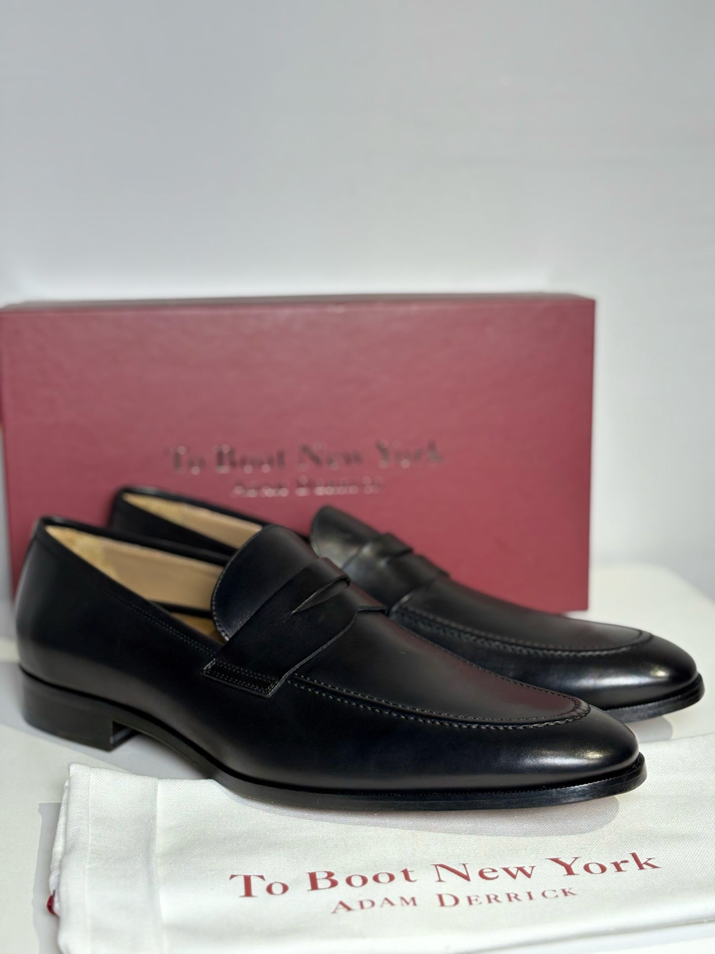 To Boot New York Black Leather Solid Size 13 Men's Shoes