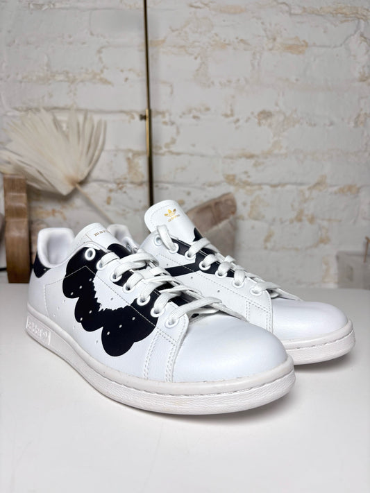 W Shoe Size 8.5 adidas x marimekko Black & White Leather NWT Sneakers