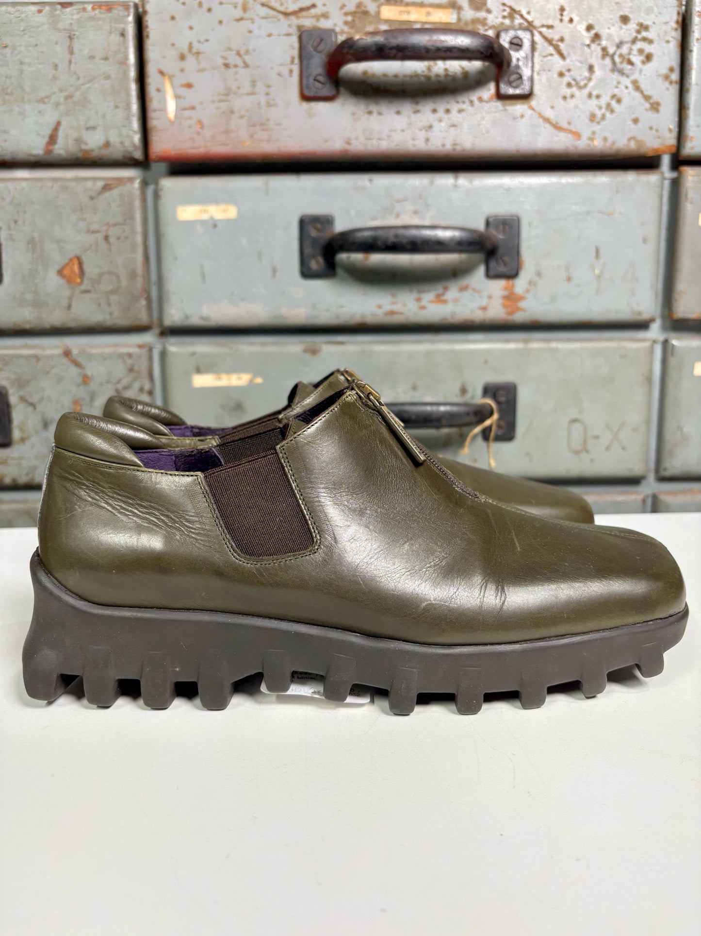 W Shoe Size 7.5 Donald Pliner Olive Green Leather Zip Slip-ons