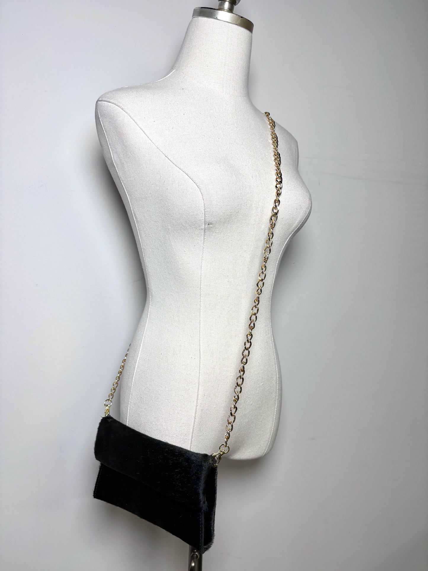 Ann Mashburn Black Ponyhair Pre-owned Clutch Purse