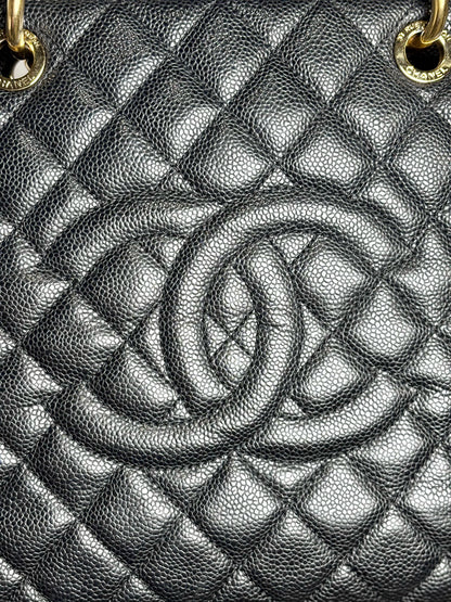 Chanel Extra Large GST Caviar Leather Black Quilted 16" Wide Pre-owned Tote