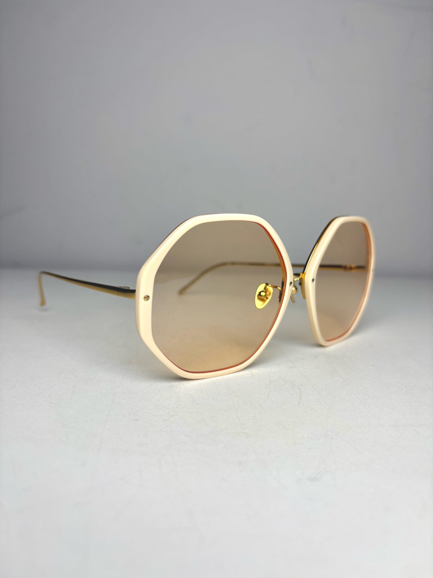 Linda Farrow Alona Sunglasses NWOT Peach Acetate, Titanium Sunglasses