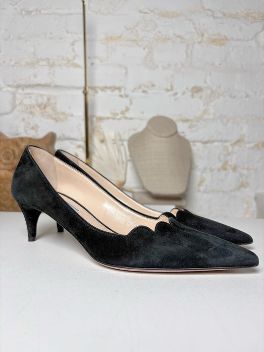 W Shoe Size 35 Prada Black Suede Heels