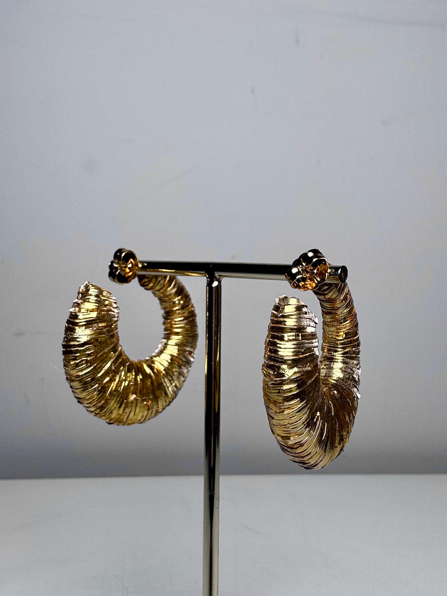 Rebecca de Ravenel Gold, Gold-plated Crescent Earrings