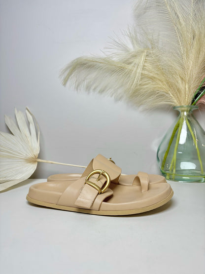 W Shoe Size 7 Marion Parke Bone Leather Cowhide Slip-on Sandals