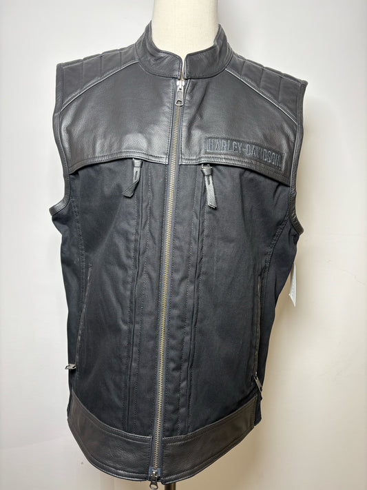 Harley Davidson Black Leather Solid Men's Vest