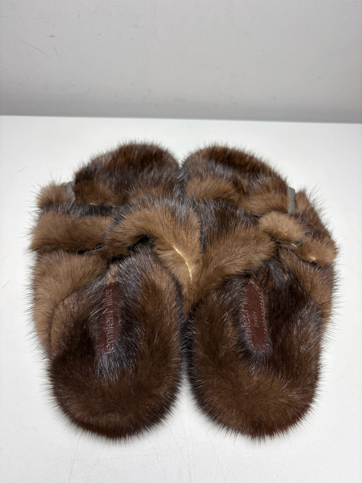 Women's Shoe Size 5 Jennifer Miller Dark Brown Mink NWT Pre-Owned Slippers