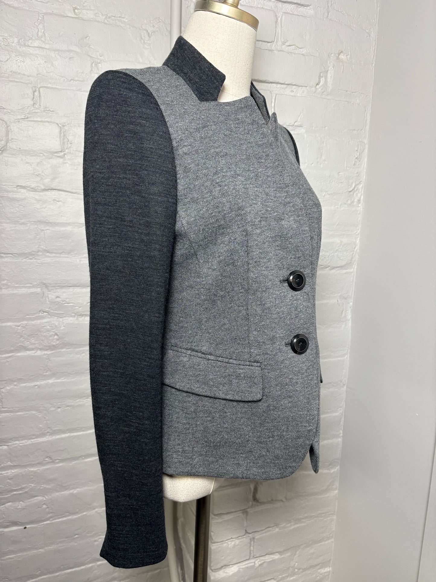 Women Size 6 Trixi Schober Gray Solid Vintage 2 Piece Set