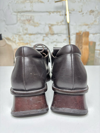 W Shoe Size 37 (6.5) Prada Brown Leather Cowhide Loafers