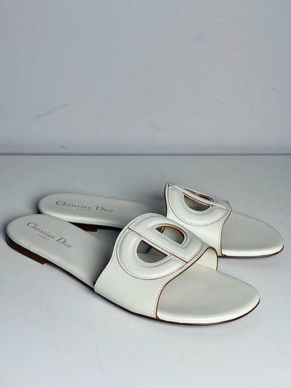 W Shoe Size 40 (9.5 - 10) Christian Dior Off-white Leather Calfskin Flats