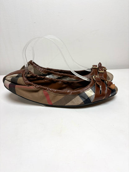 W Shoe Size 40 (10, US) Burberry multi brown Canvas, Leather Women's Flats