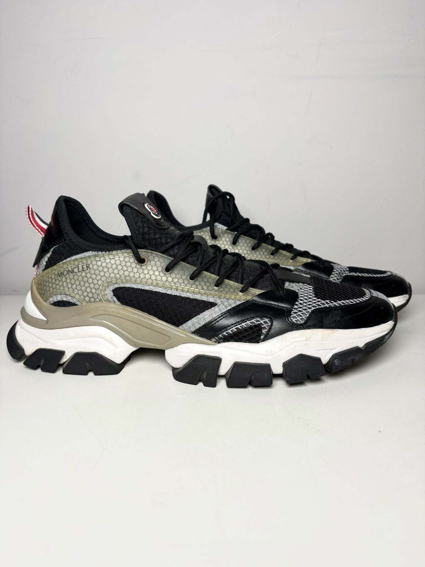 Moncler Black, Green, White Polyester Colorblock Men's Pre-owned 44 Sneakers