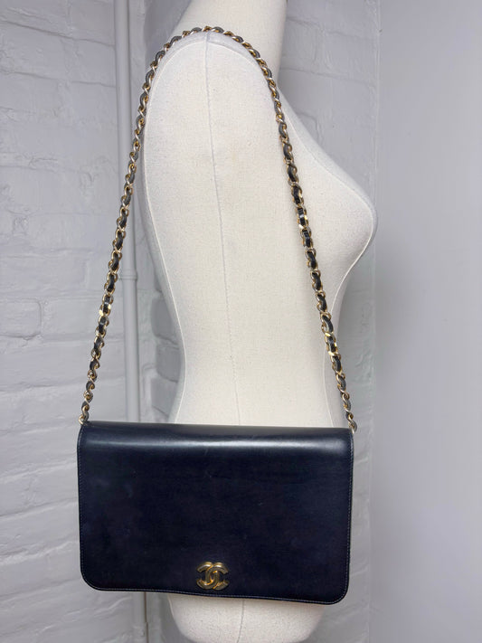 Chanel Vintage Leather Navy Calfskin Purse