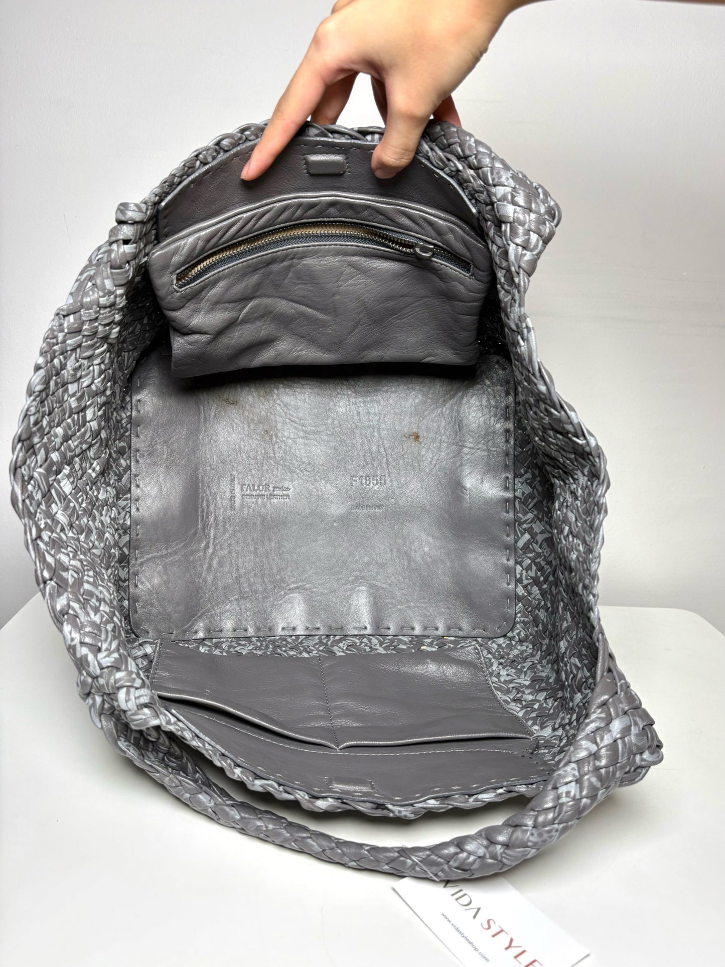 Falor Italia Woven Leather Pre-owned Gray Medium Purse