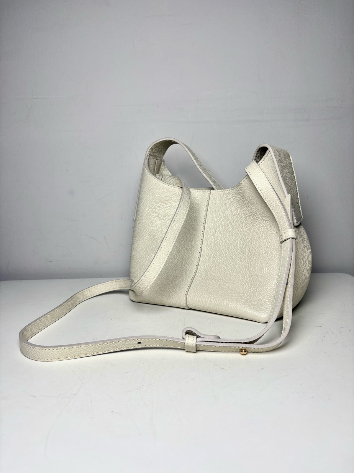Banana Republic Leather Pre-owned Stone Pebble Grain Small Purse